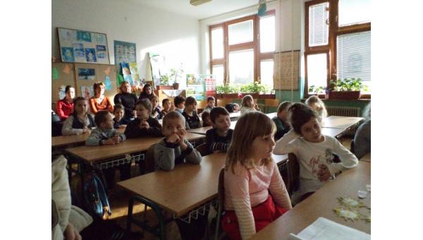 Foglalkoztató óra és beíratás a Deáki Magyar Tanítási Nyelvű Alapiskolában