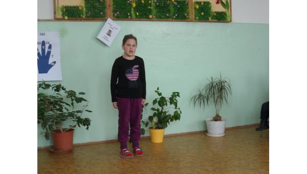 A mesemondó szímői gyerekek