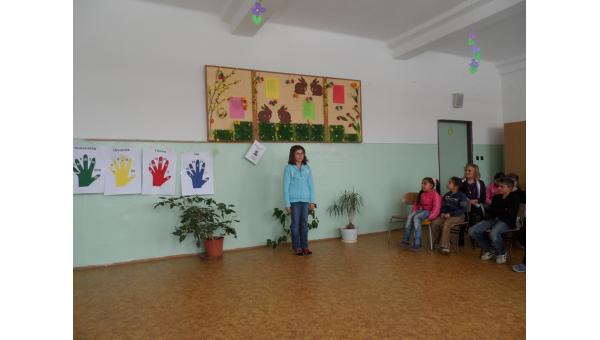 A mesemondó szímői gyerekek