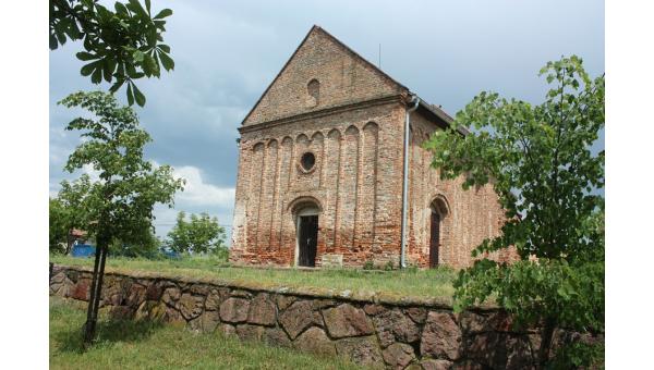 Szűz Mária tiszteletére szentelt hegyi templom