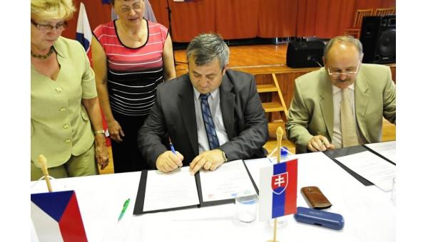 Sikeres pályázat Vághosszúfalun 